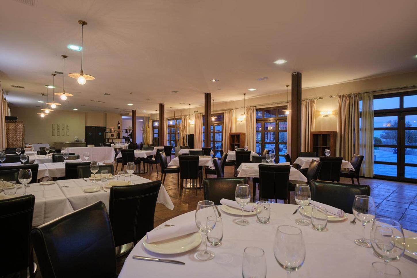 Hotel Spa Villa Nazules Chueca Dış mekan fotoğraf