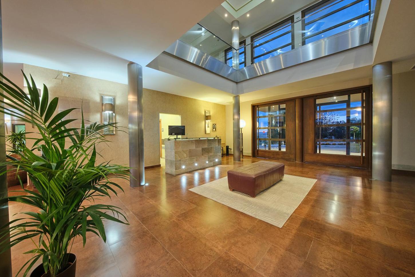 Hotel Spa Villa Nazules Chueca Dış mekan fotoğraf