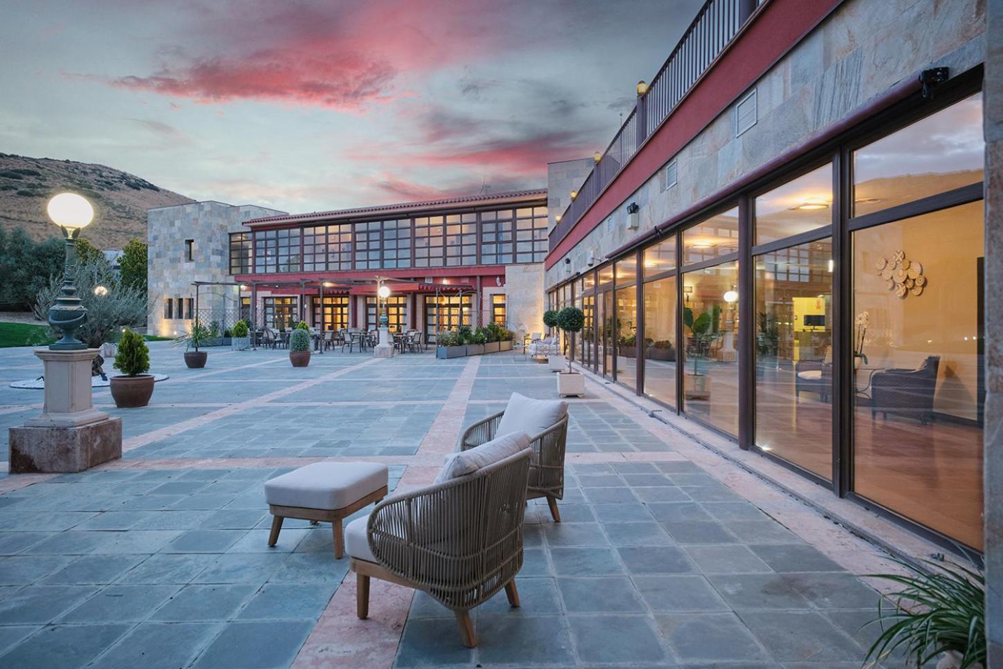 Hotel Spa Villa Nazules Chueca Dış mekan fotoğraf